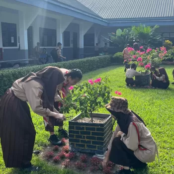 PENERAPAN ASPEK PRILAKU RAMAH LINGKUNGAN (PRLH) KUNCI SUKSES
